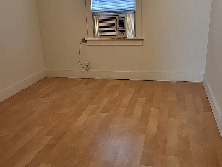 1011 Haines Ave — Photo 15