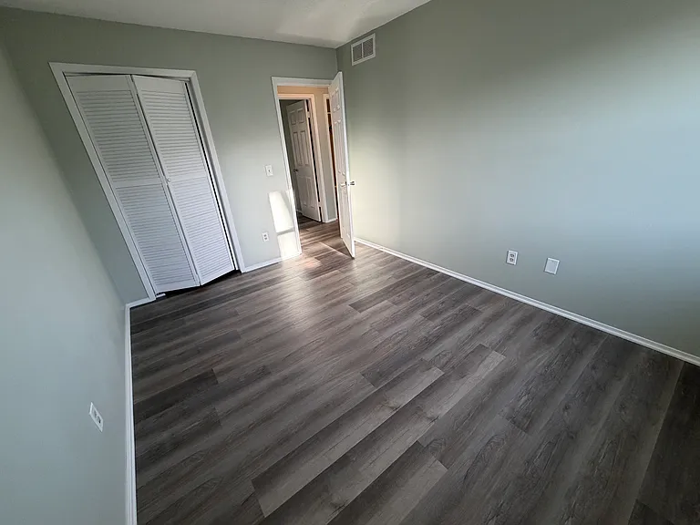 510 S 12th St — Photo 9
