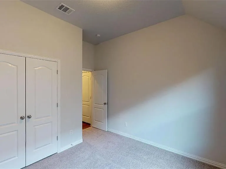 1716 Yellowthroat Dr — Photo 24