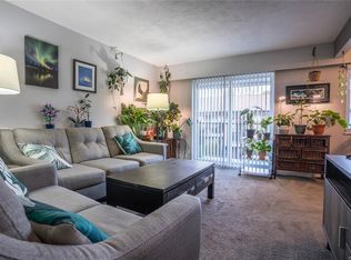 Parkside Place, Saanich, BC V8Z 1M1