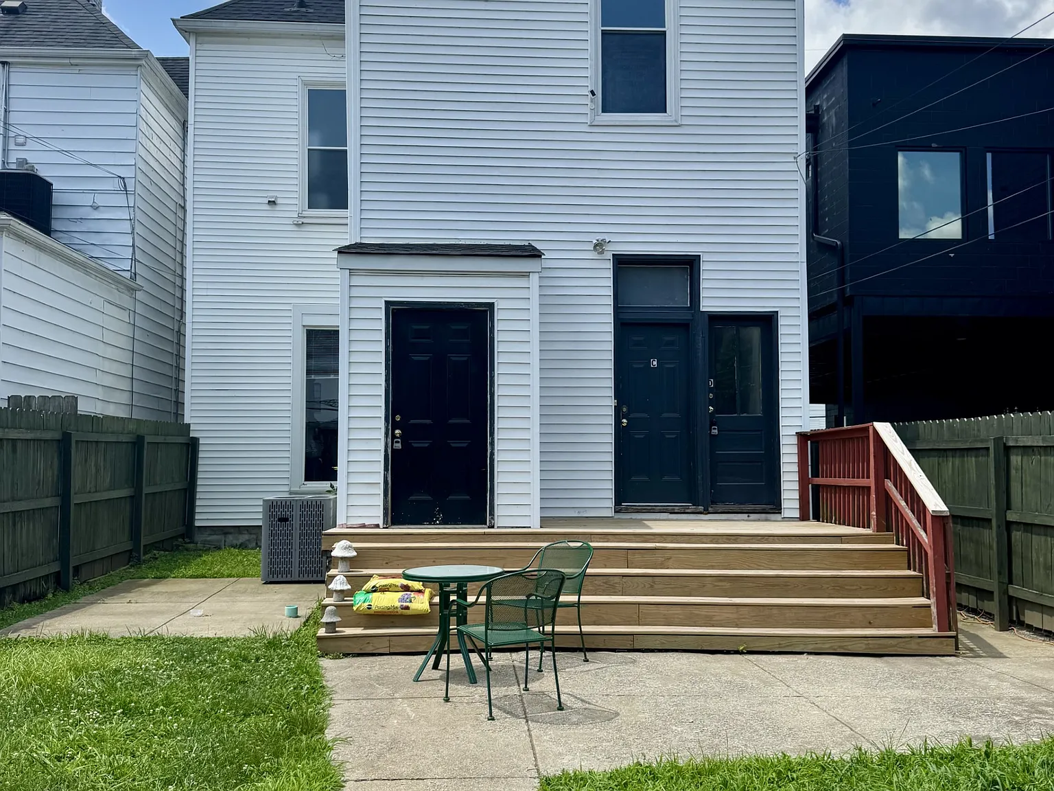 1 bed, $995 — Photo 1