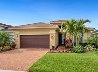 4925 Surfside Cir, Lakewood Ranch, FL 34211