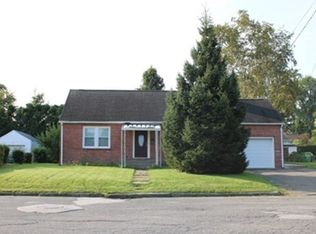 55 Bennett St, Chicopee, MA 01013