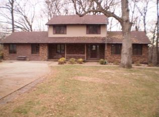 3120 Adel St SE, Cedar Rapids, IA 52403
