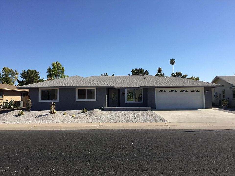 1st image of 9515 W Briarwood Cir