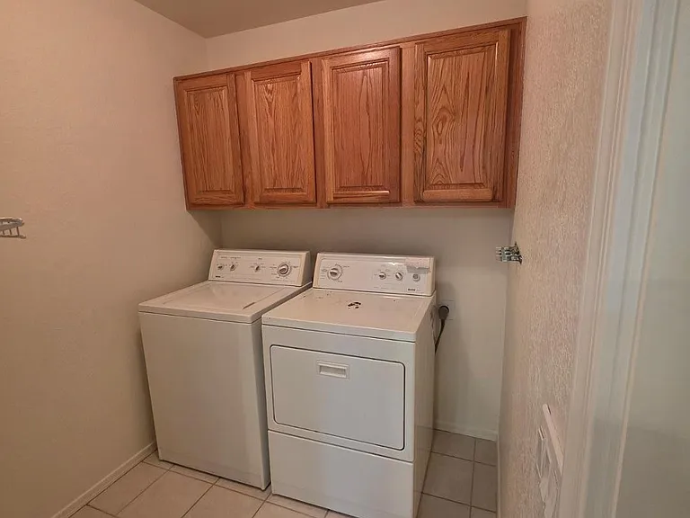 627 S Azure Dr — Photo 13