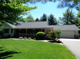 5473 Conifer Dr, Stevens Point, WI 54482