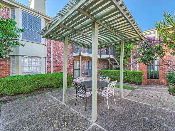 7920 Rockwood Ln APT 203, Austin, TX 78757