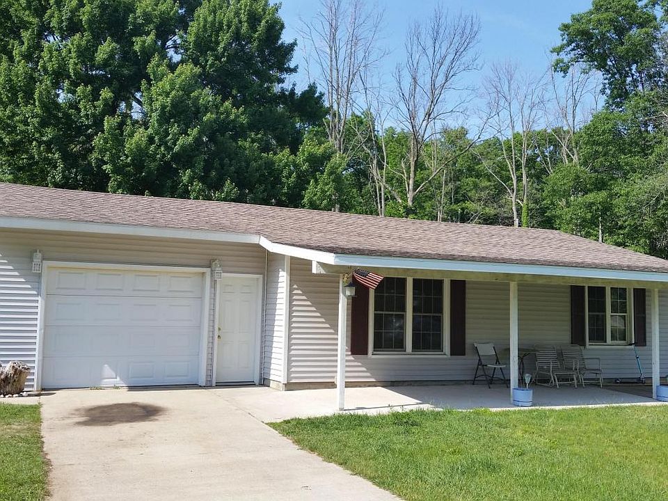 1st image of 3728 Hopkins Ln