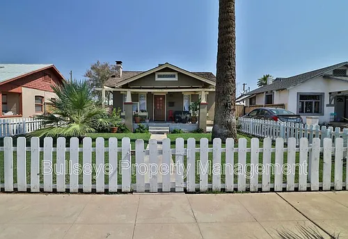 1238 E McKinley St Photo 1