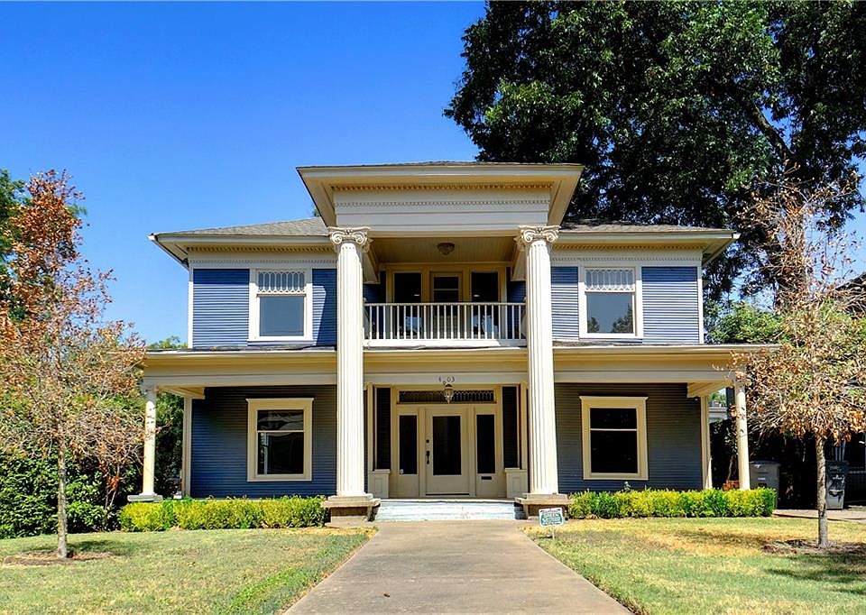 1st image of 4803 Gaston Ave