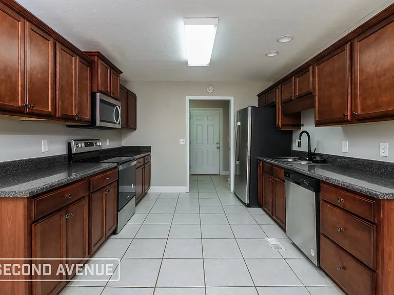 273 Patriot Dr — Photo 7