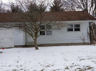 57 John Ln, Champaign, IL 61822