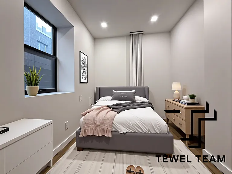2085 Lexington Ave #4D — Photo 5