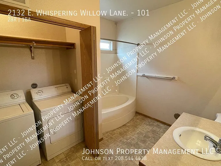 2132 E Whispering Willow Ln #101 — Photo 8
