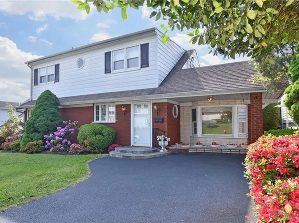 33 Heathcote Road, Yonkers, NY 10710