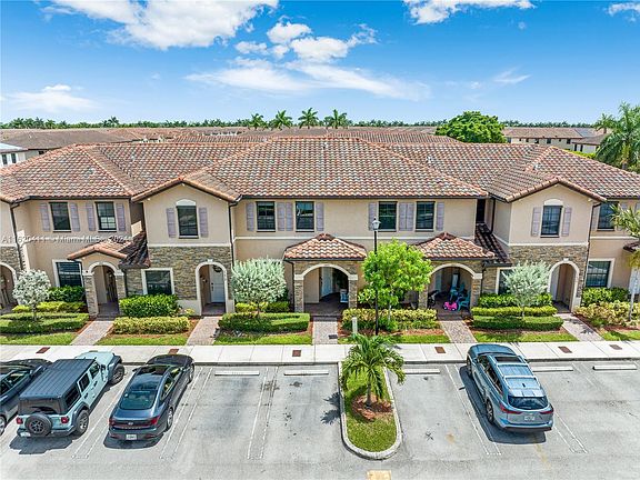 2nd image of 11420 SW 248th Ln