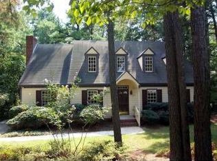 2216 Effingham Cir, Raleigh, NC 27615