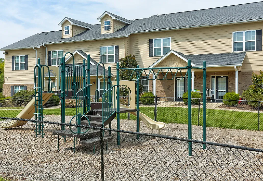Photo 1 of 20 - Hickory Ridge Apartments - Whites Creek, TN Primary Photo - Hickory Ridge Apartments