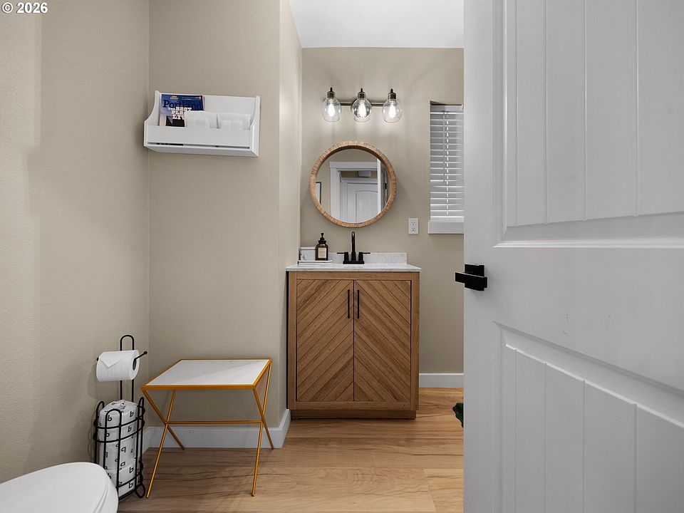 13th image of 65121 E Lupine Dr