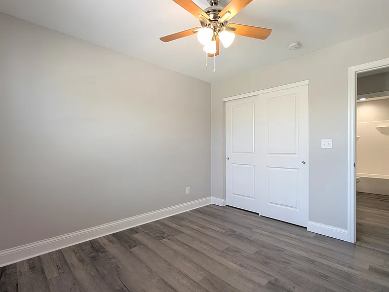 1117 Baseball Dr — Photo 14