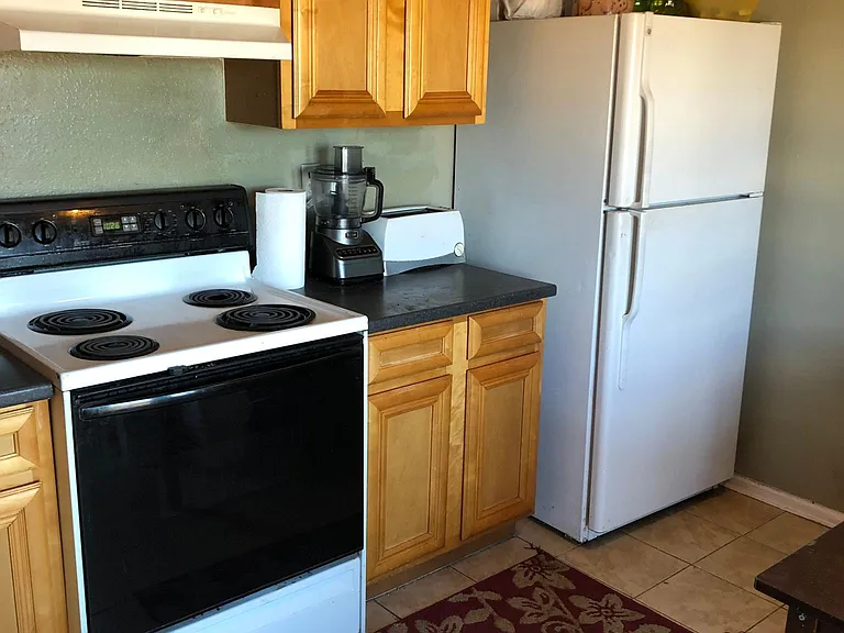 1567 Naples St — Photo 4
