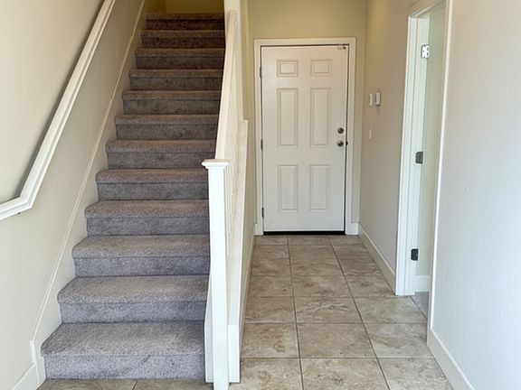 3rd image of 6535 Tralee Village Dr