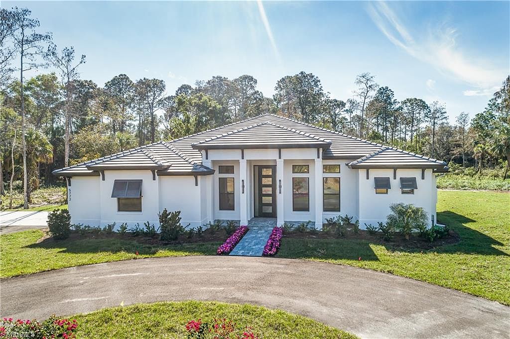 5772 Green Blvd, Naples, FL 34116 MLS 222038570 Zillow