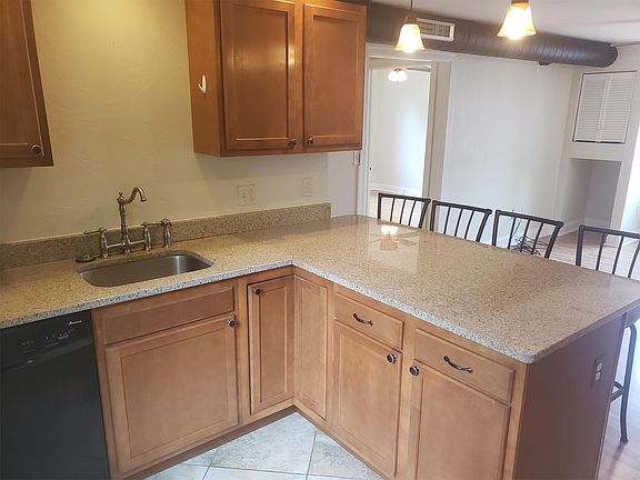4th image of 115 Emerson Ave APT 4