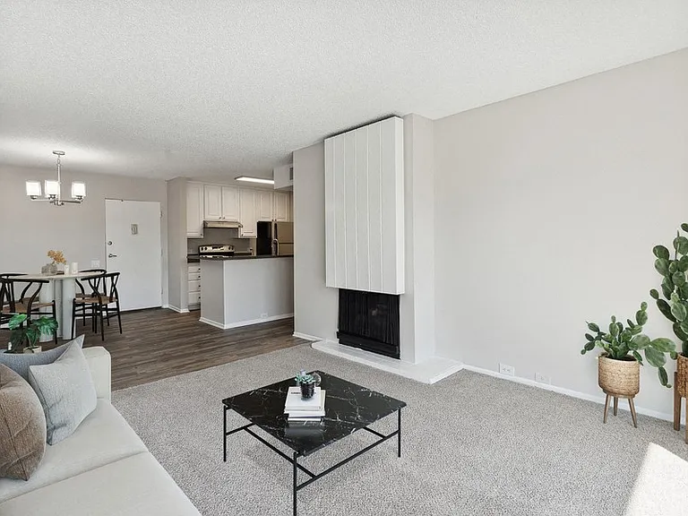 Madison Park — Photo 16