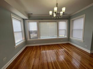 3615 N Troy St #1, Chicago, IL 60618