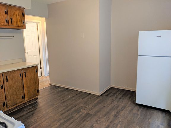 2nd image of 8617 W Greenfield Ave #2