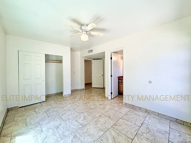 1628 N Venice Ave #1-4 — Photo 15