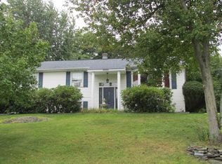 22 Split Tree Dr, Wappingers Falls, NY 12590