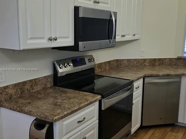 23305 Barwood Ln N APT 207, Boca Raton, FL 33428