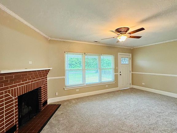 4th image of 111 Ferry Road