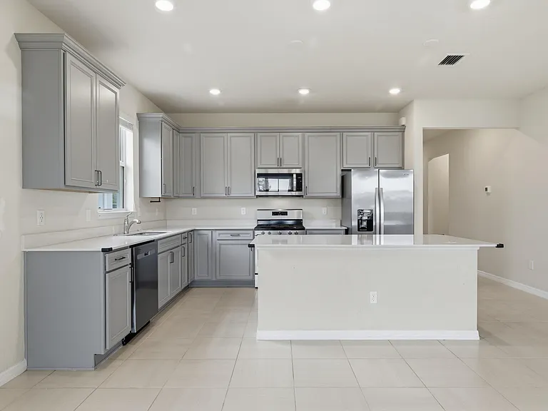 12327 SW Sand Dollar Way — Photo 5