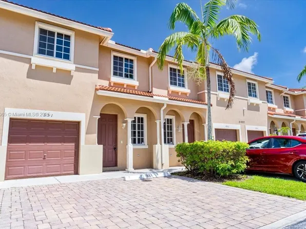 21007 NW 14th Pl APT 351-14, Miami, FL 33169