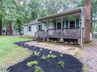 11517 Leiden Ln, Midlothian, VA 23112