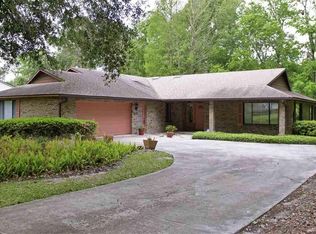 5926 SW 36th Way, Gainesville, FL 32608