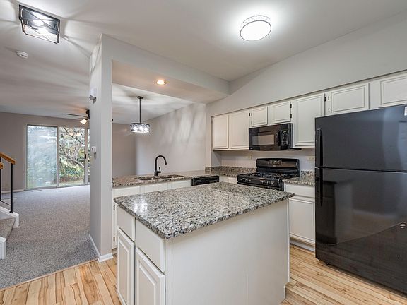 3rd image of 17826 W Salisbury Dr