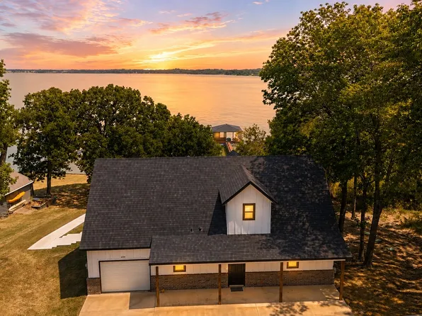 429 Meandering Way, Corsicana, TX 75109