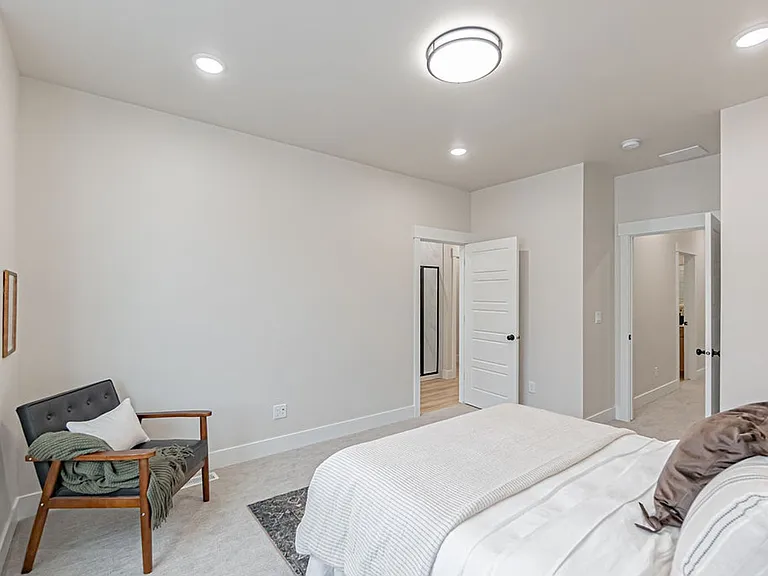 455 Blue Spruce — Photo 44