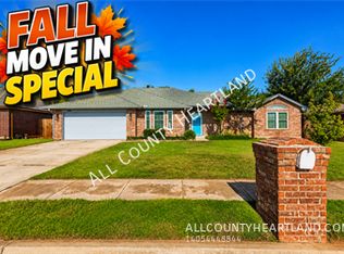 8801 Scirocco Cir, Oklahoma City, OK 73115