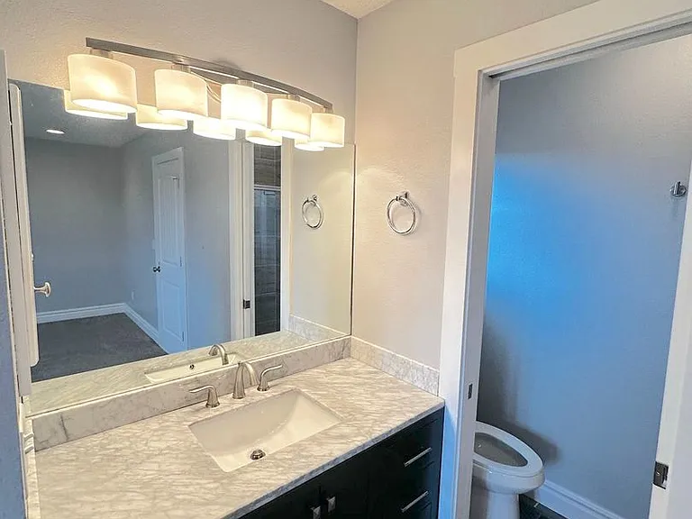 6430 Amethyst Ct — Photo 12