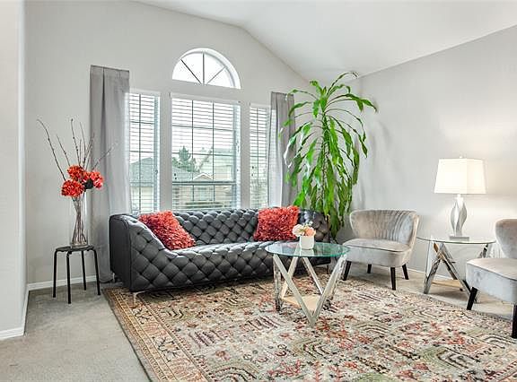 4th image of 7720 Briarstone Ct