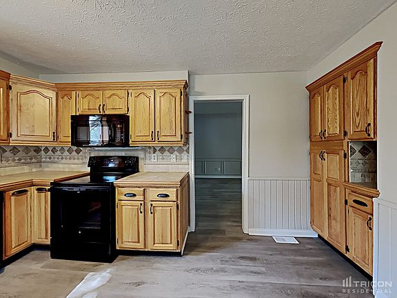 5th image of 4242 Eagle Bay West Dr