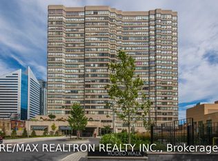 30 Greenfield Ave #905, Toronto, ON M2N6N3