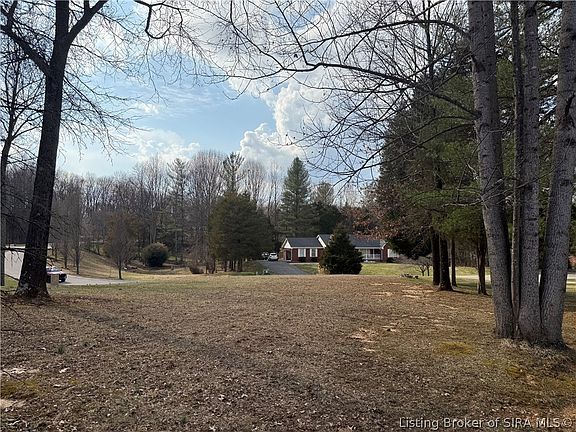 5th image of  Country Club Estates Drive SE