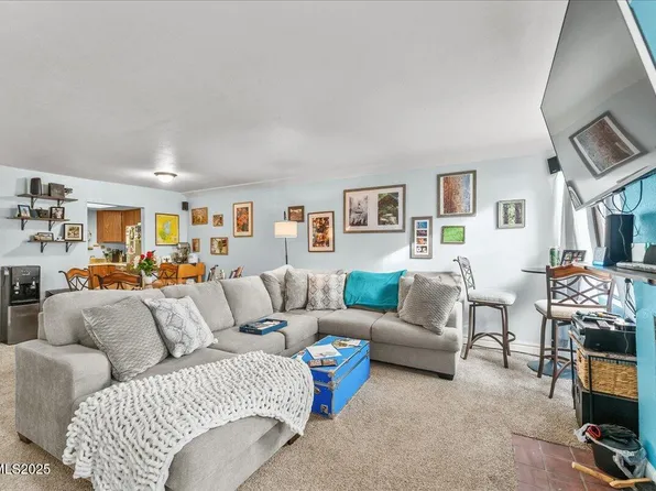 63 Vista Rafael Pkwy, Reno, NV 89503